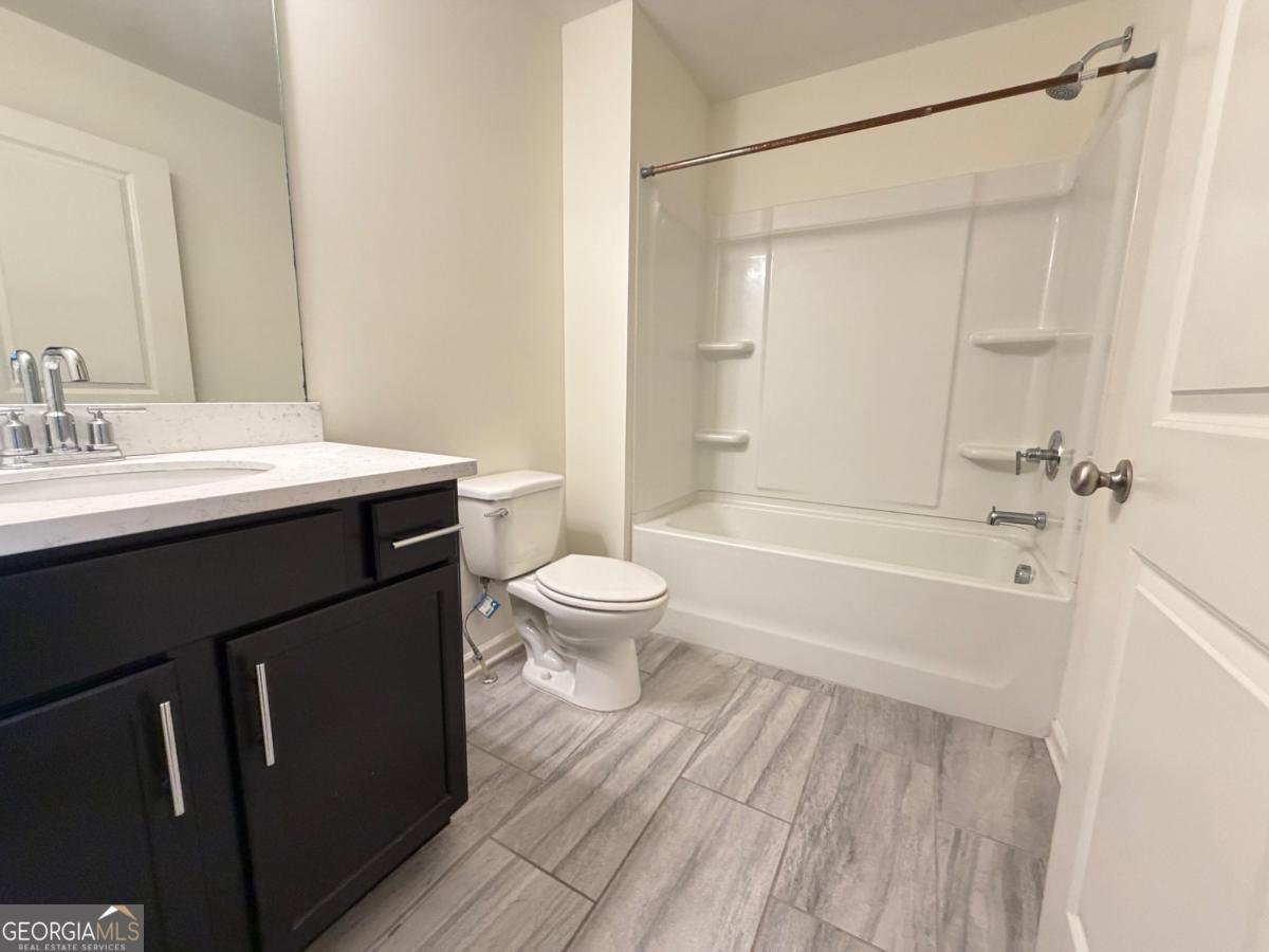 2404 Fitts Drive Conyers - Photo 9