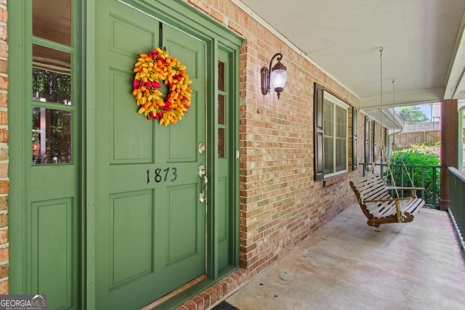 Photo 3