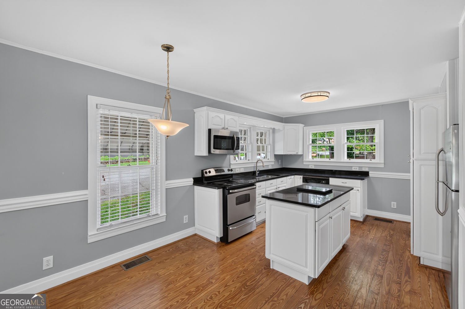 1141 Jefferson Avenue East Point - Photo 13