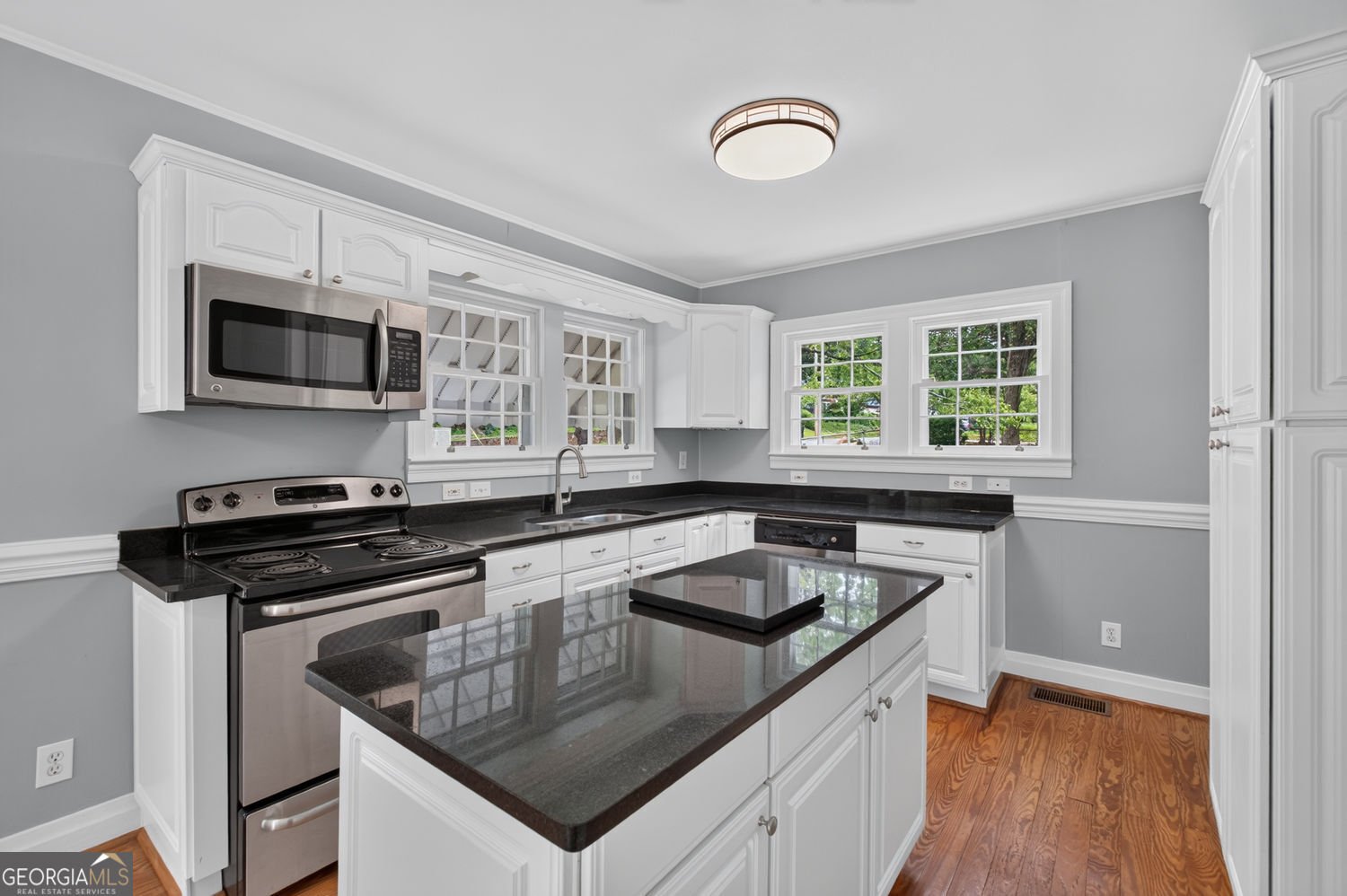 1141 Jefferson Avenue East Point - Photo 15
