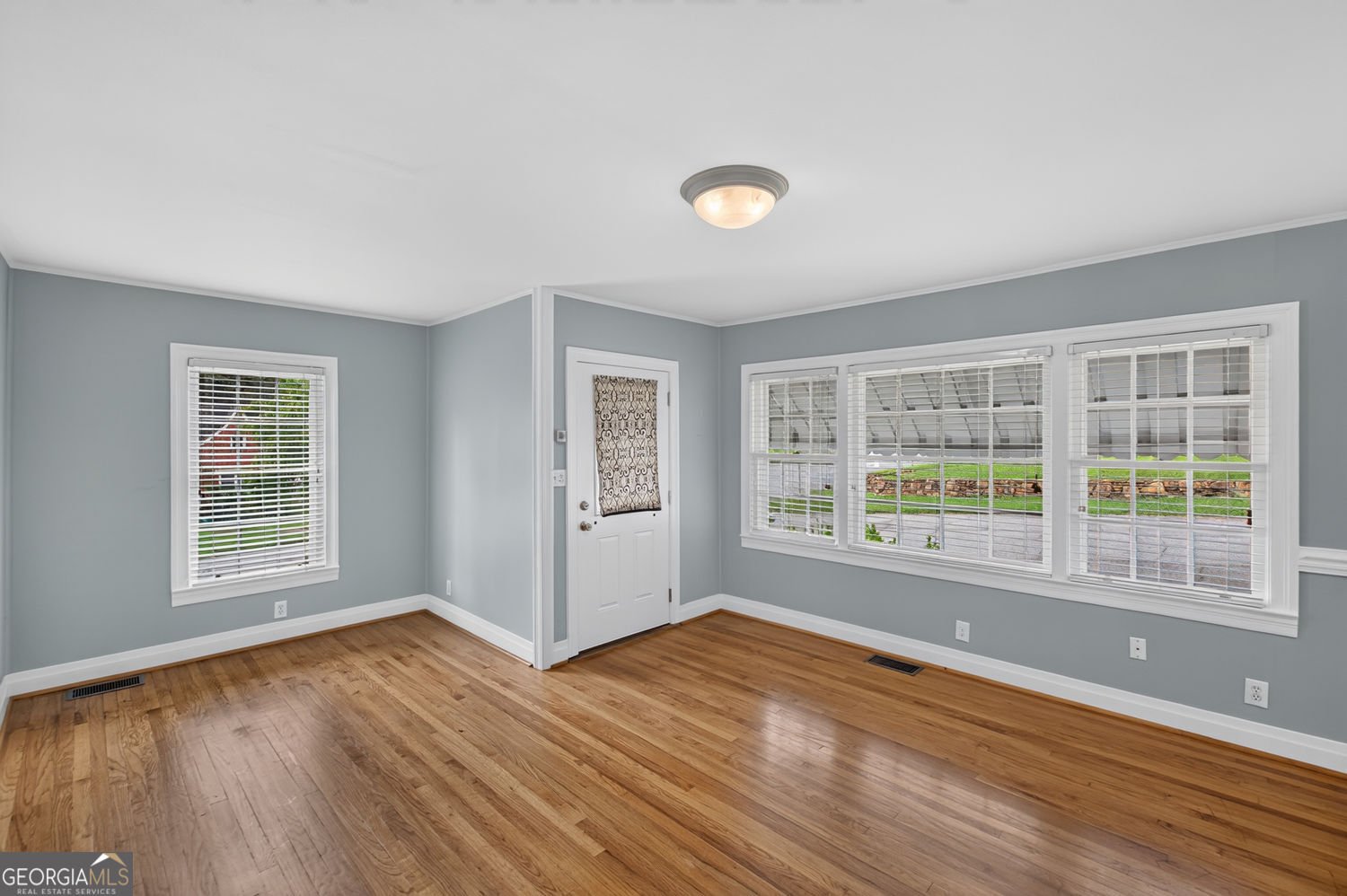 1141 Jefferson Avenue East Point - Photo 8