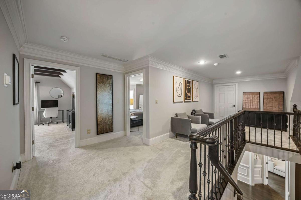 240 Embassy Court Sandy Springs - Photo 24