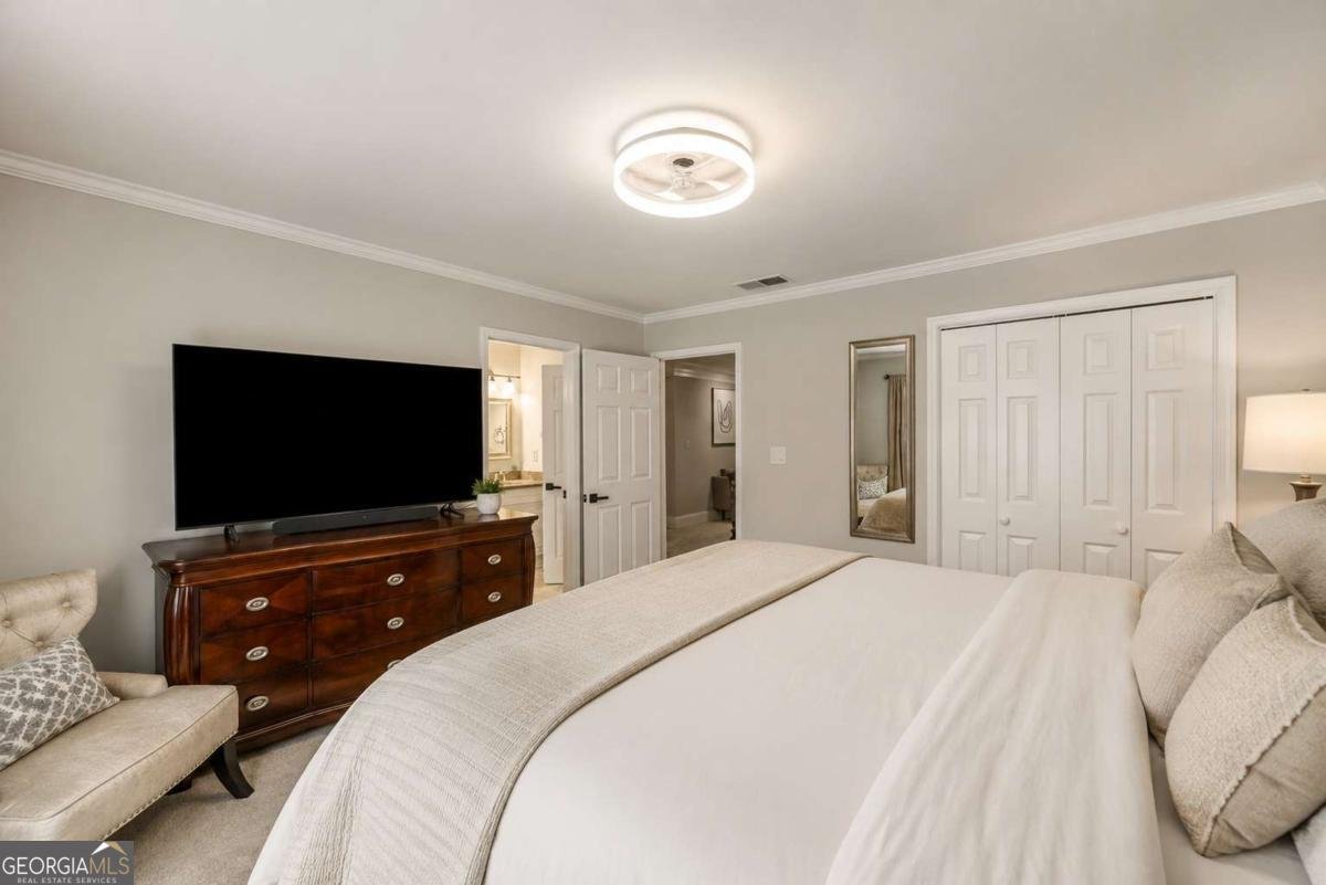 240 Embassy Court Sandy Springs - Photo 29