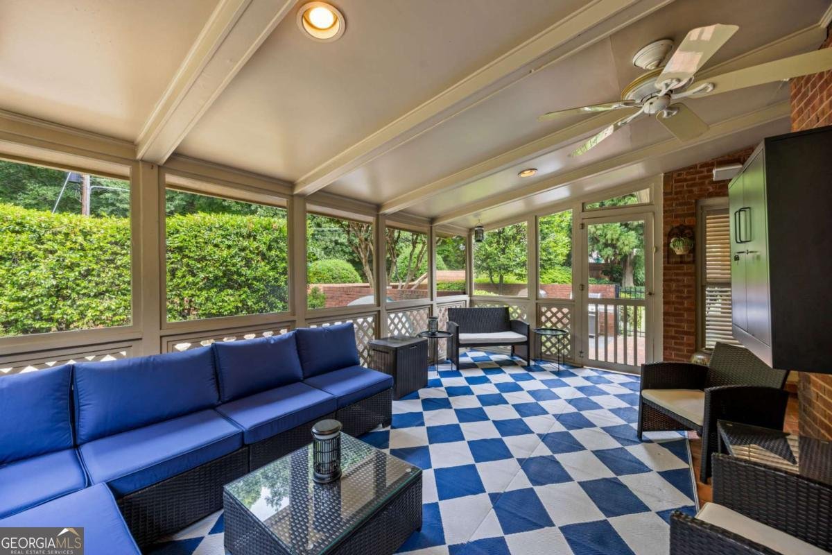 240 Embassy Court Sandy Springs - Photo 32