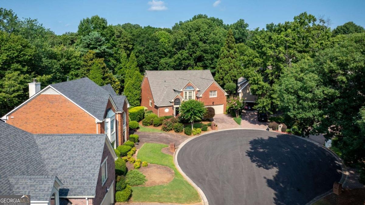 240 Embassy Court Sandy Springs - Photo 37