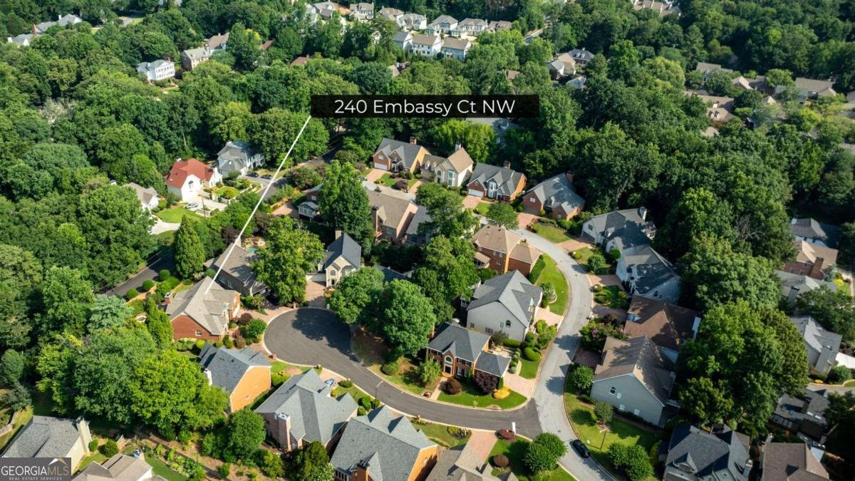 240 Embassy Court Sandy Springs - Photo 43