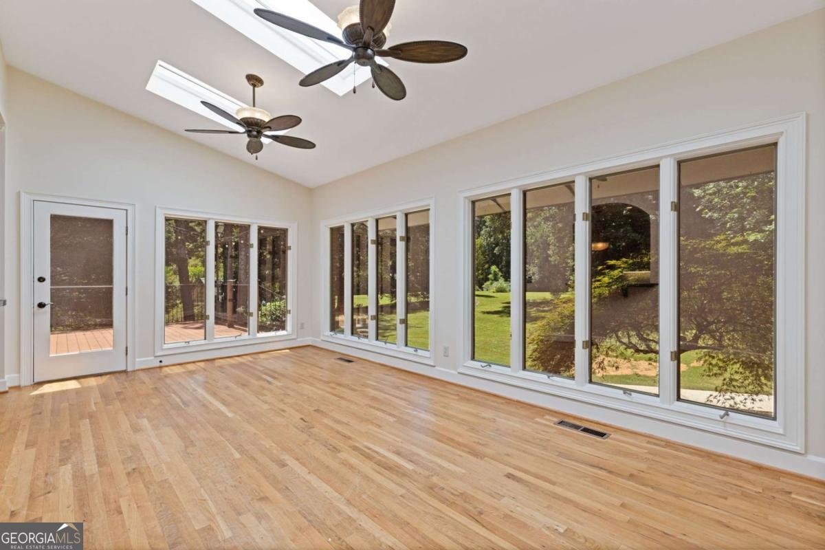 1580 Winding Creek Circle Snellville - Photo 10