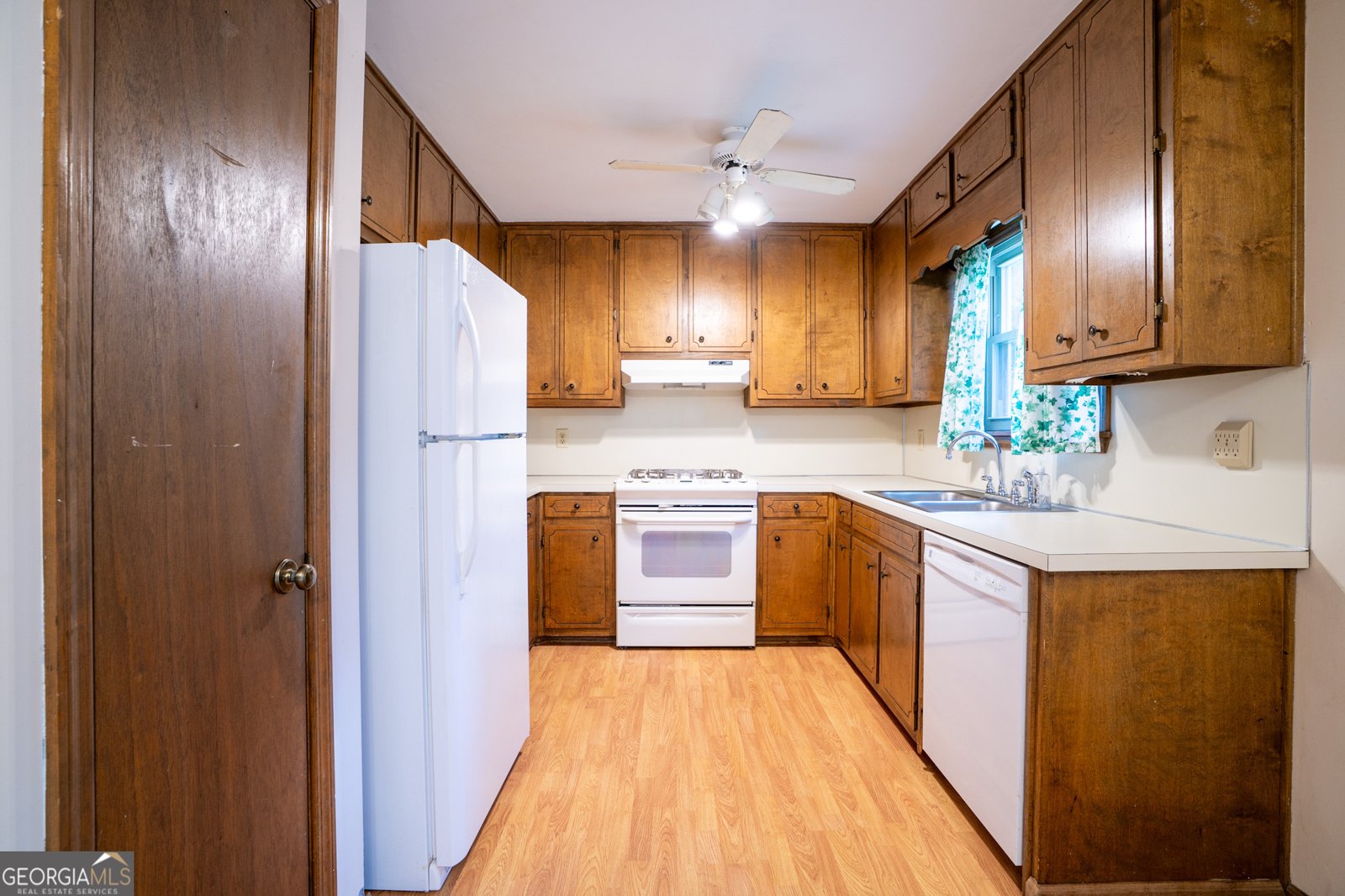 724 Ridge Avenue Stone Mountain - Photo 9