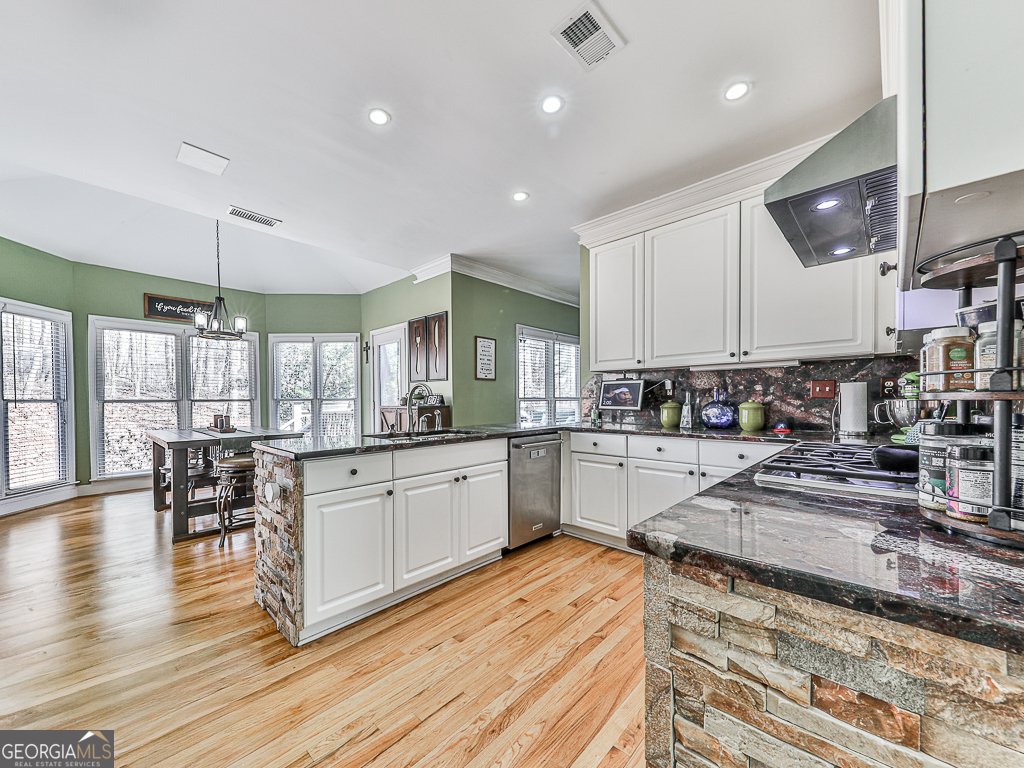 1343 Echo Mill Court Powder Springs - Photo 13