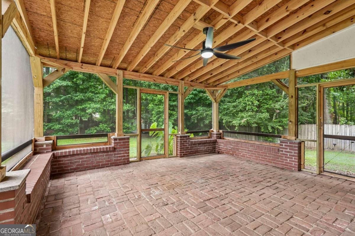5790 Woodstone Drive Cumming - Photo 13