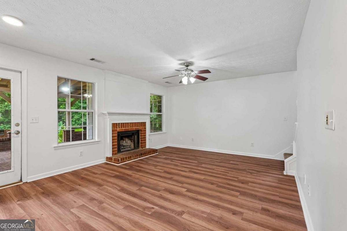 5790 Woodstone Drive Cumming - Photo 6
