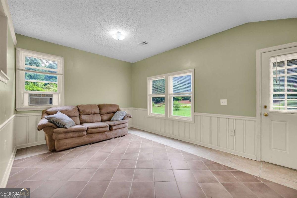 151 Winterberry Lane Athens - Photo 18