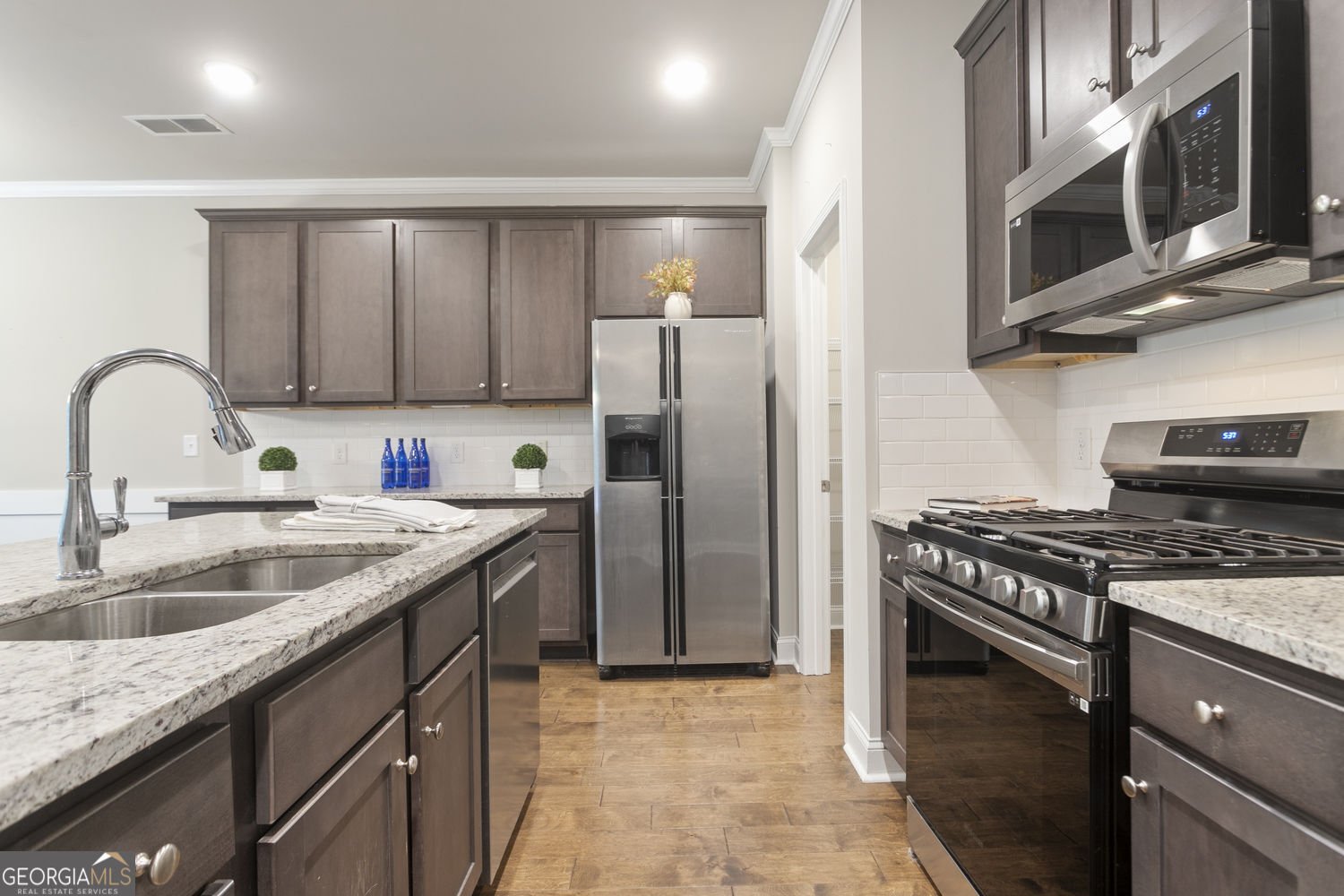 170 Camden Park Drive Woodstock - Photo 10