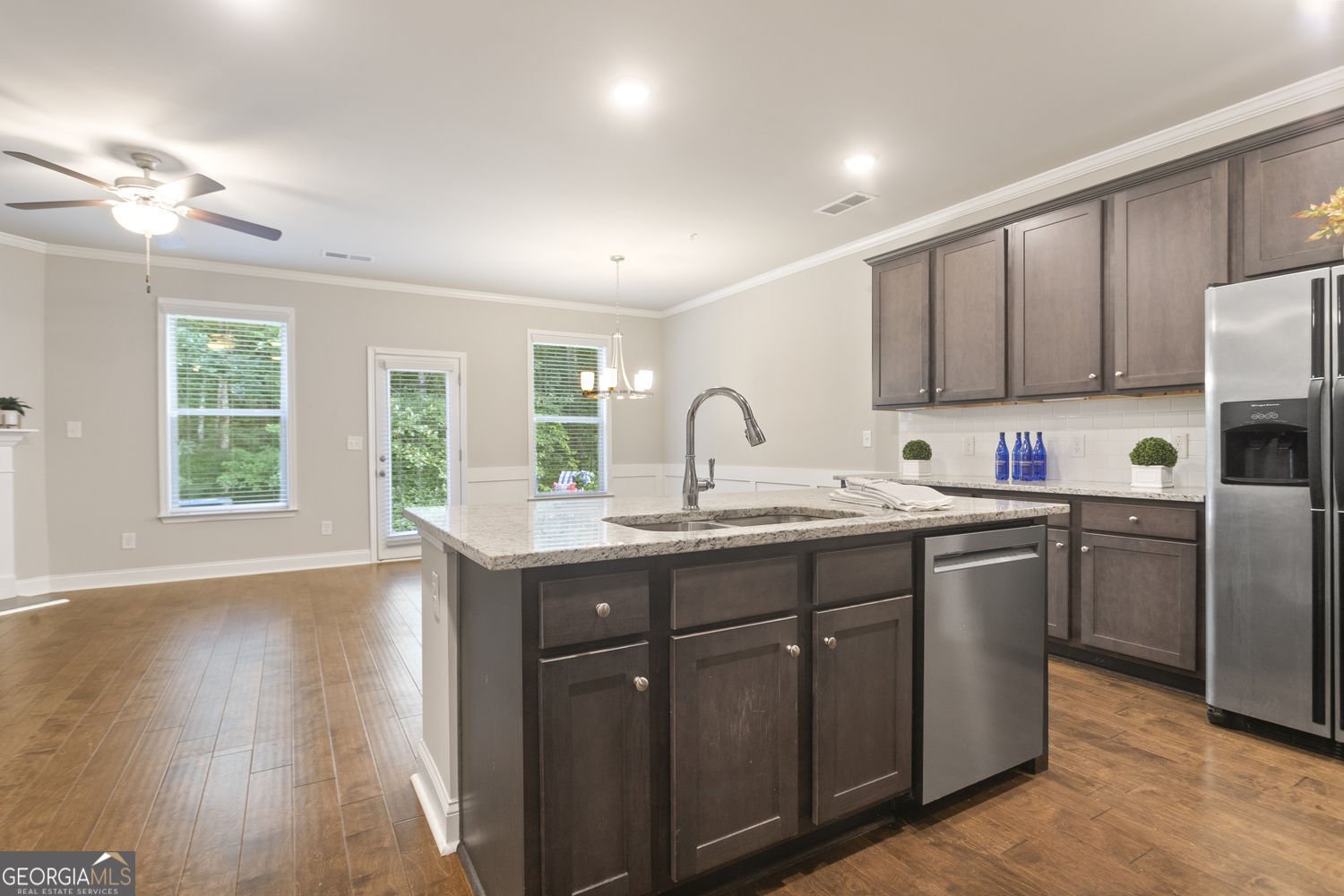 170 Camden Park Drive Woodstock - Photo 8