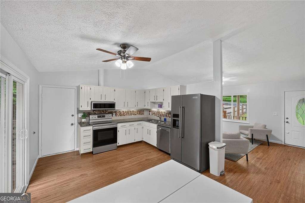 4454 Union Church Road Flowery Branch - Photo 8
