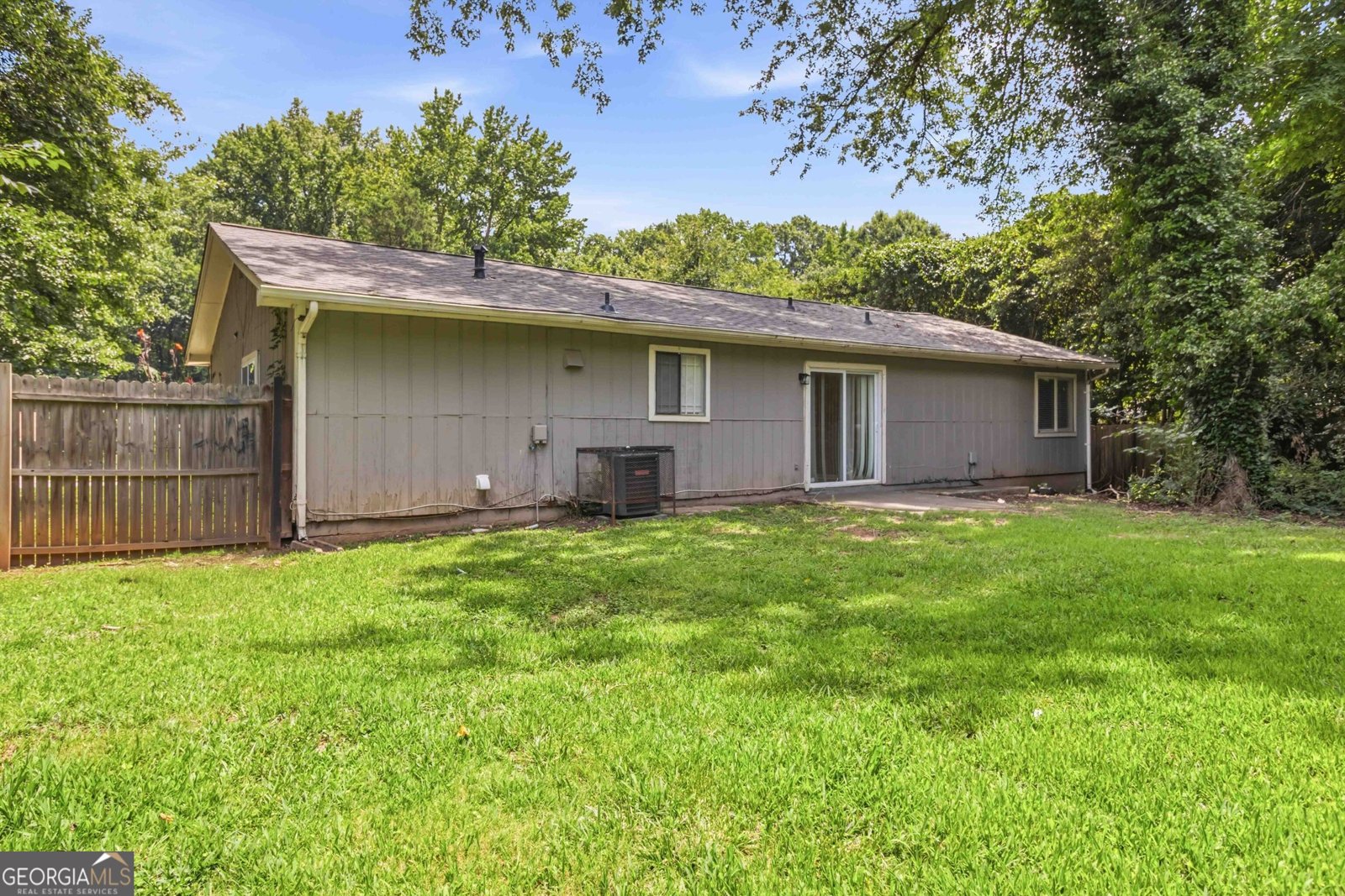 8227 Englewood Trail Riverdale - Photo 19