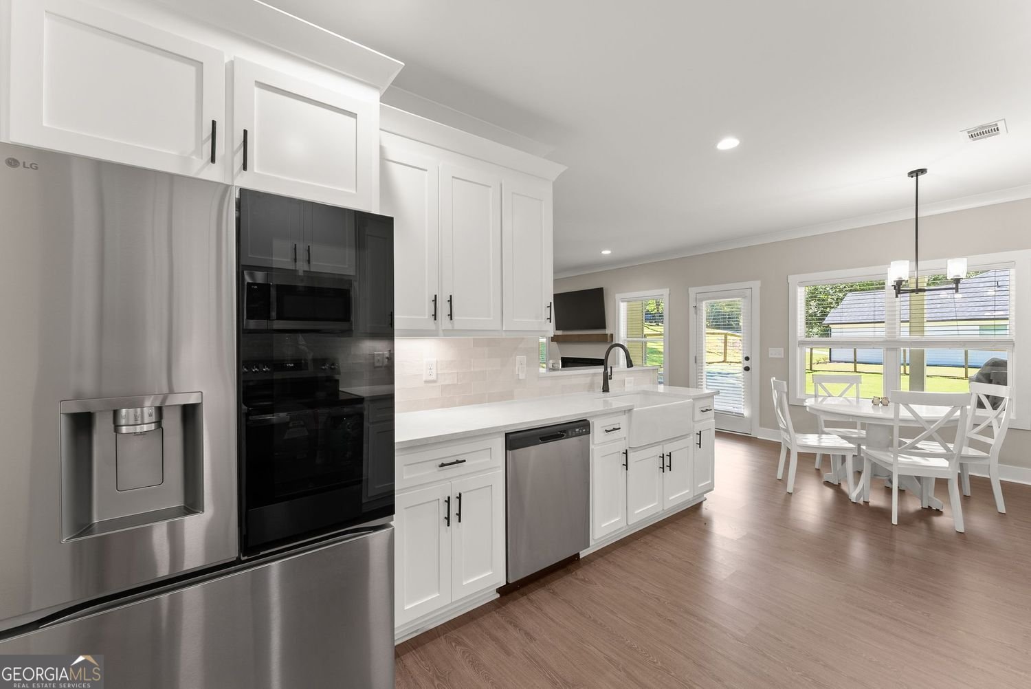 272 Cherry Street Cornelia - Photo 10