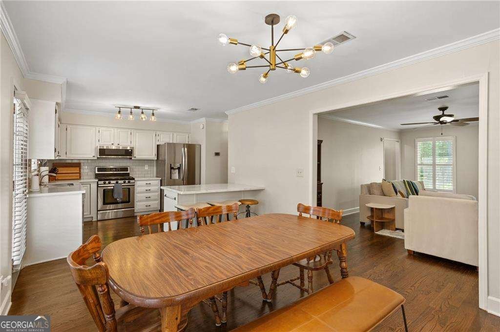 501 Defoors Mill Circle Atlanta - Photo 10