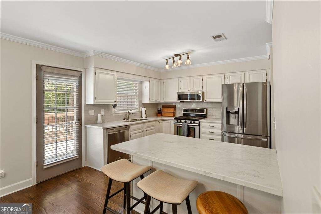 501 Defoors Mill Circle Atlanta - Photo 13