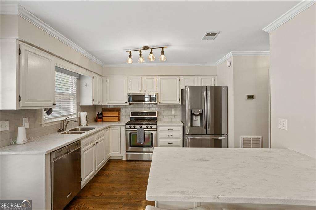 501 Defoors Mill Circle Atlanta - Photo 14