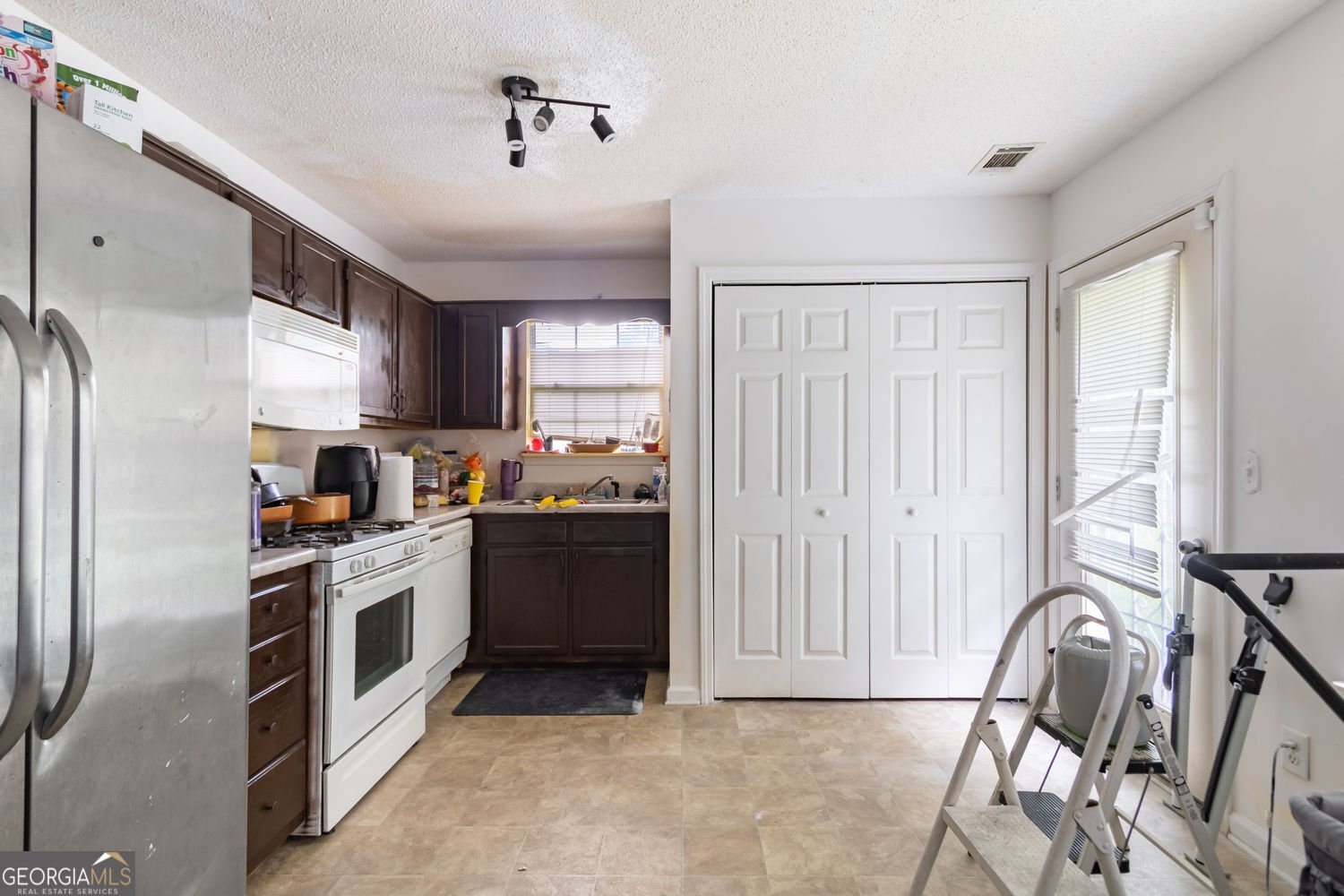 7382 Birch Hollow Place Douglasville - Photo 6