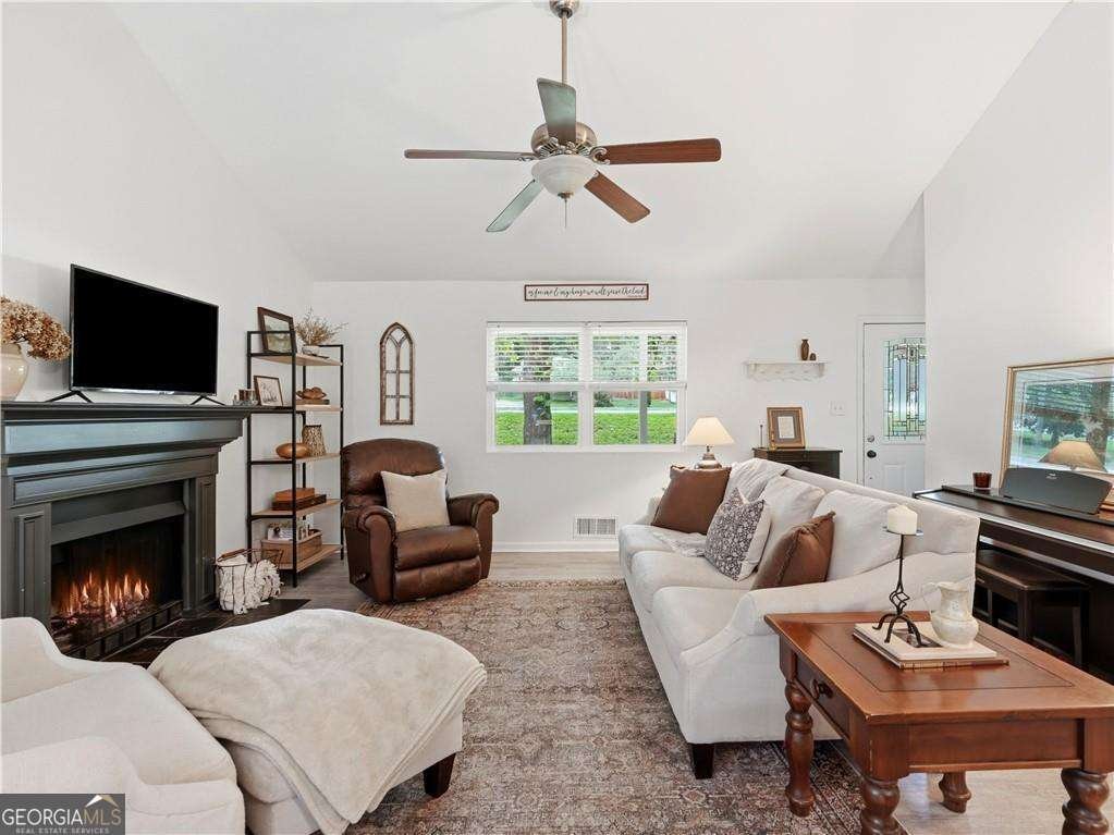 205 Shallowford Road Kennesaw - Photo 8