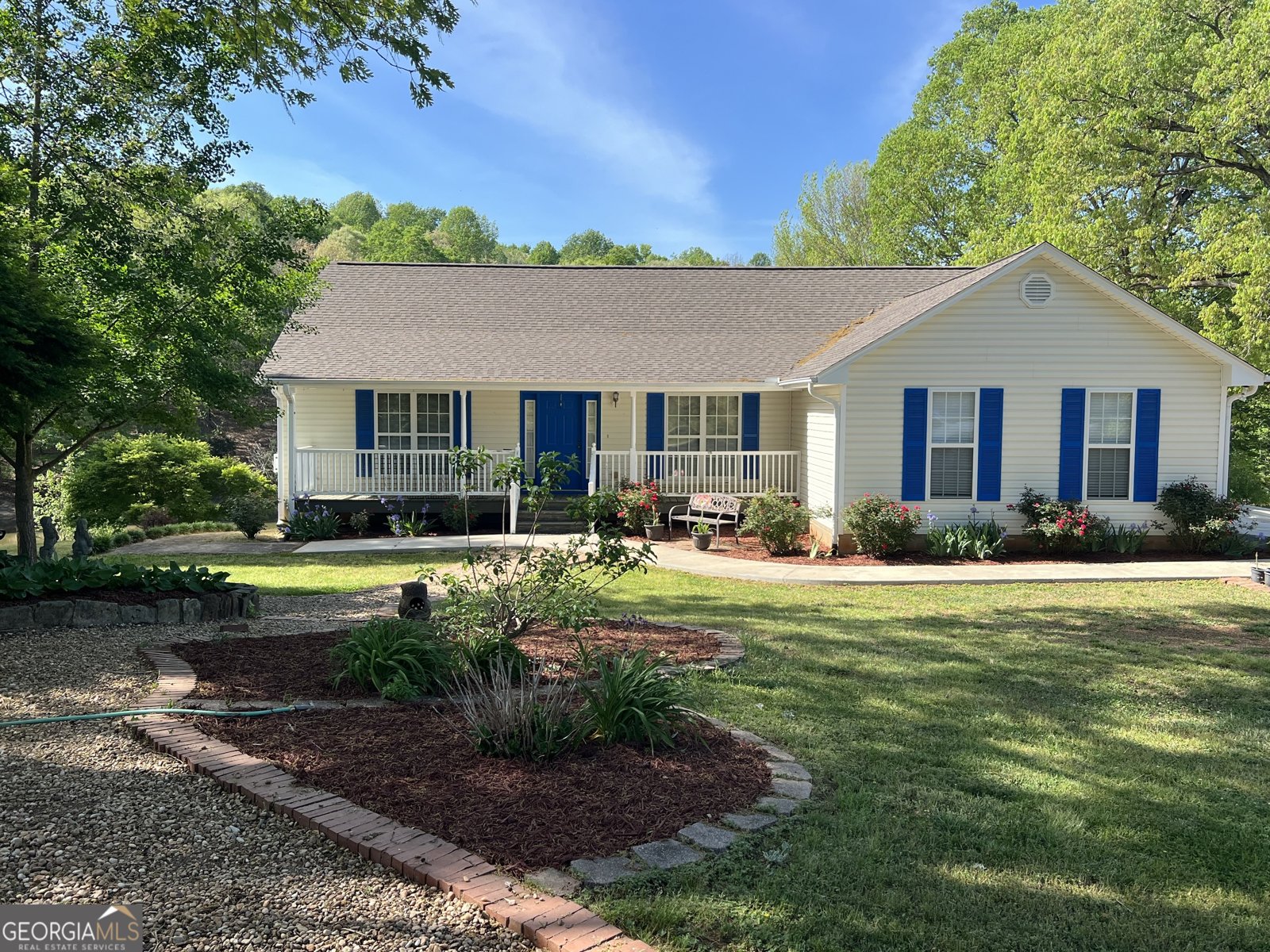500 Hicks Road Toccoa - main photo