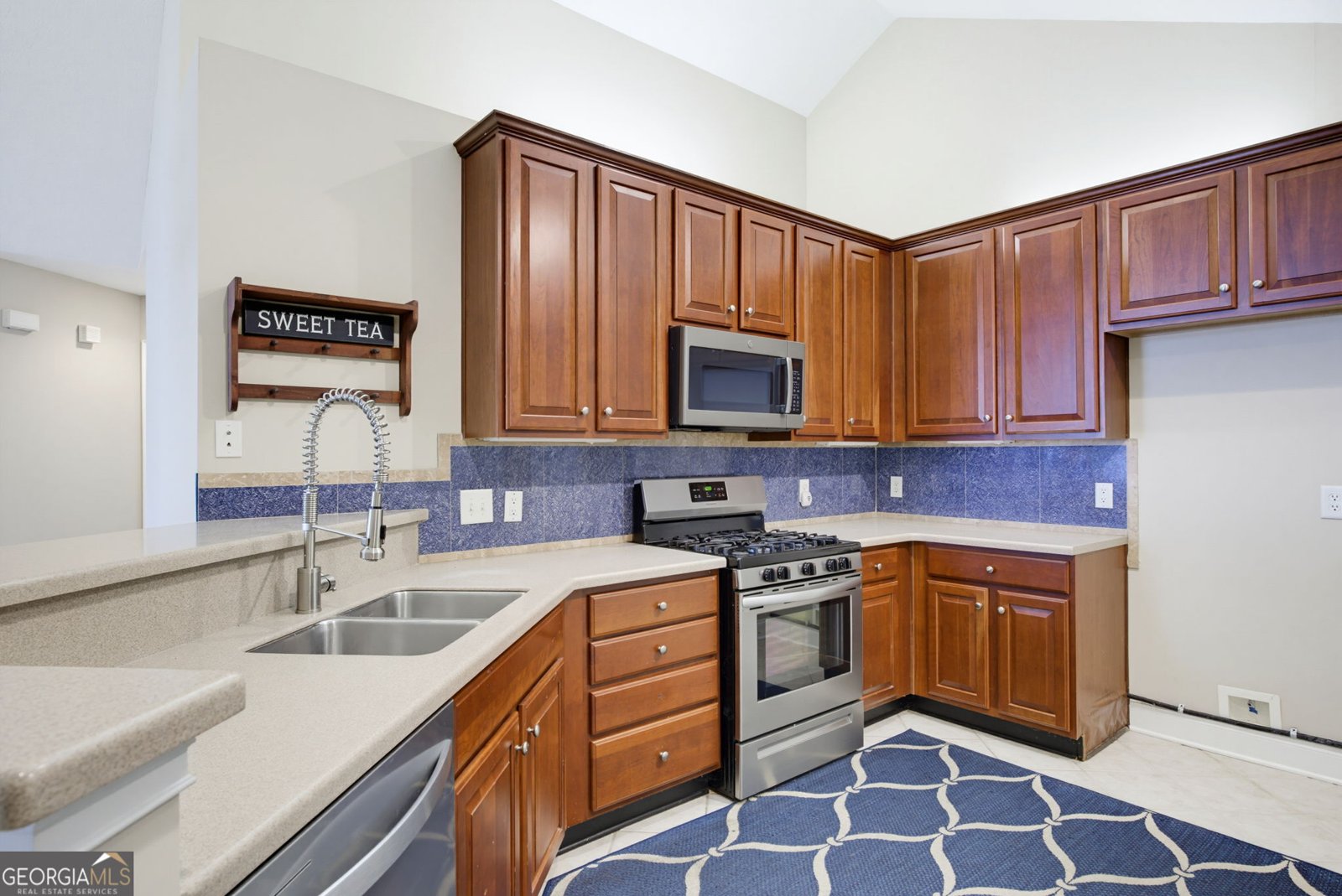 924 Burnt Hickory Circle Marietta - Photo 18