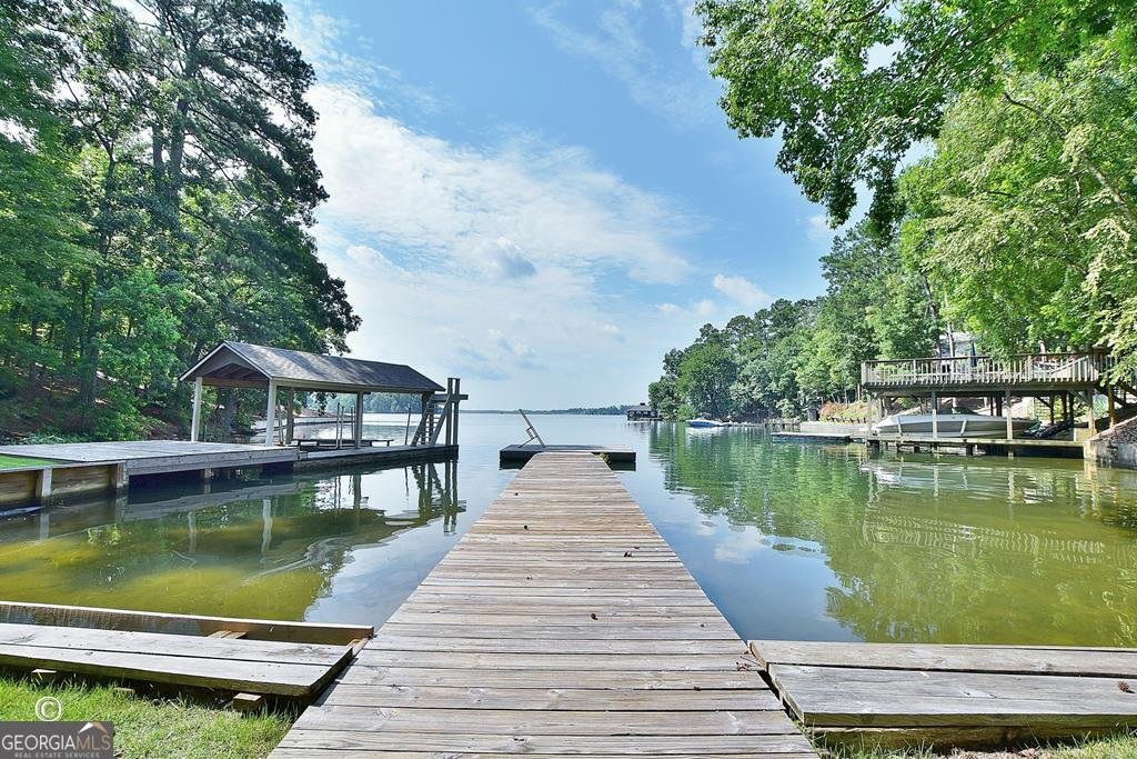 233 Pinetree Road Hamilton - main photo