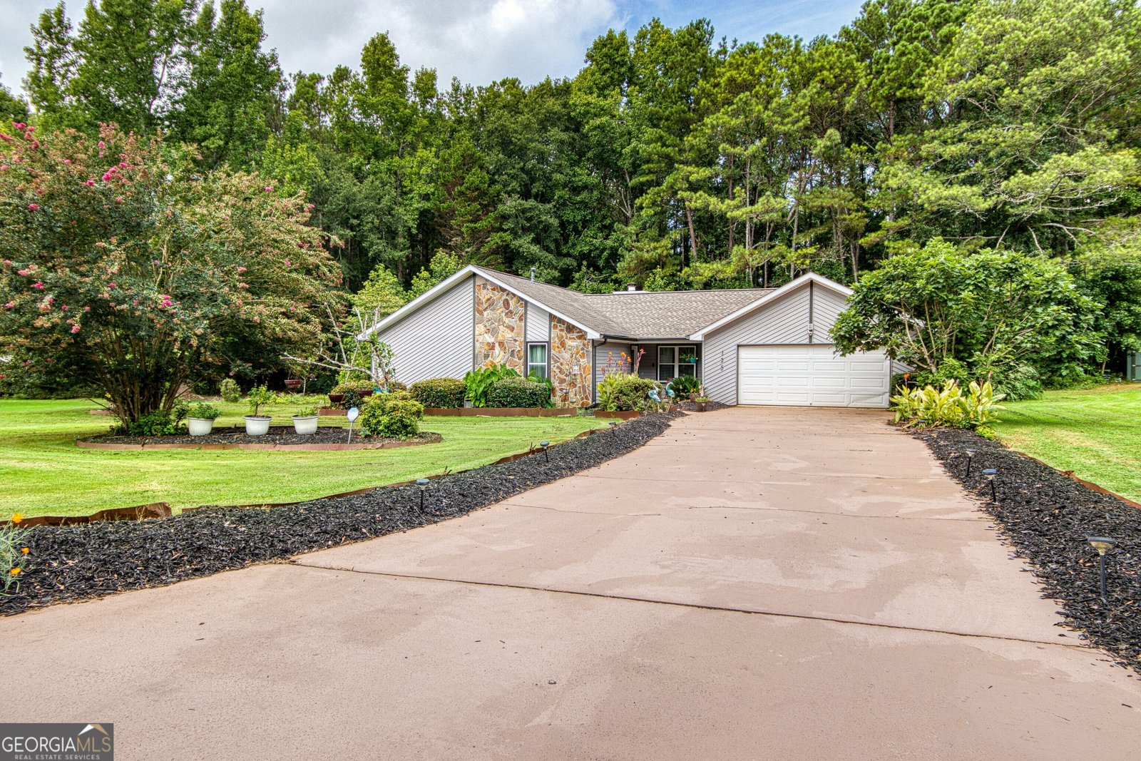 125 Grandchester Way Fayetteville - Photo 3