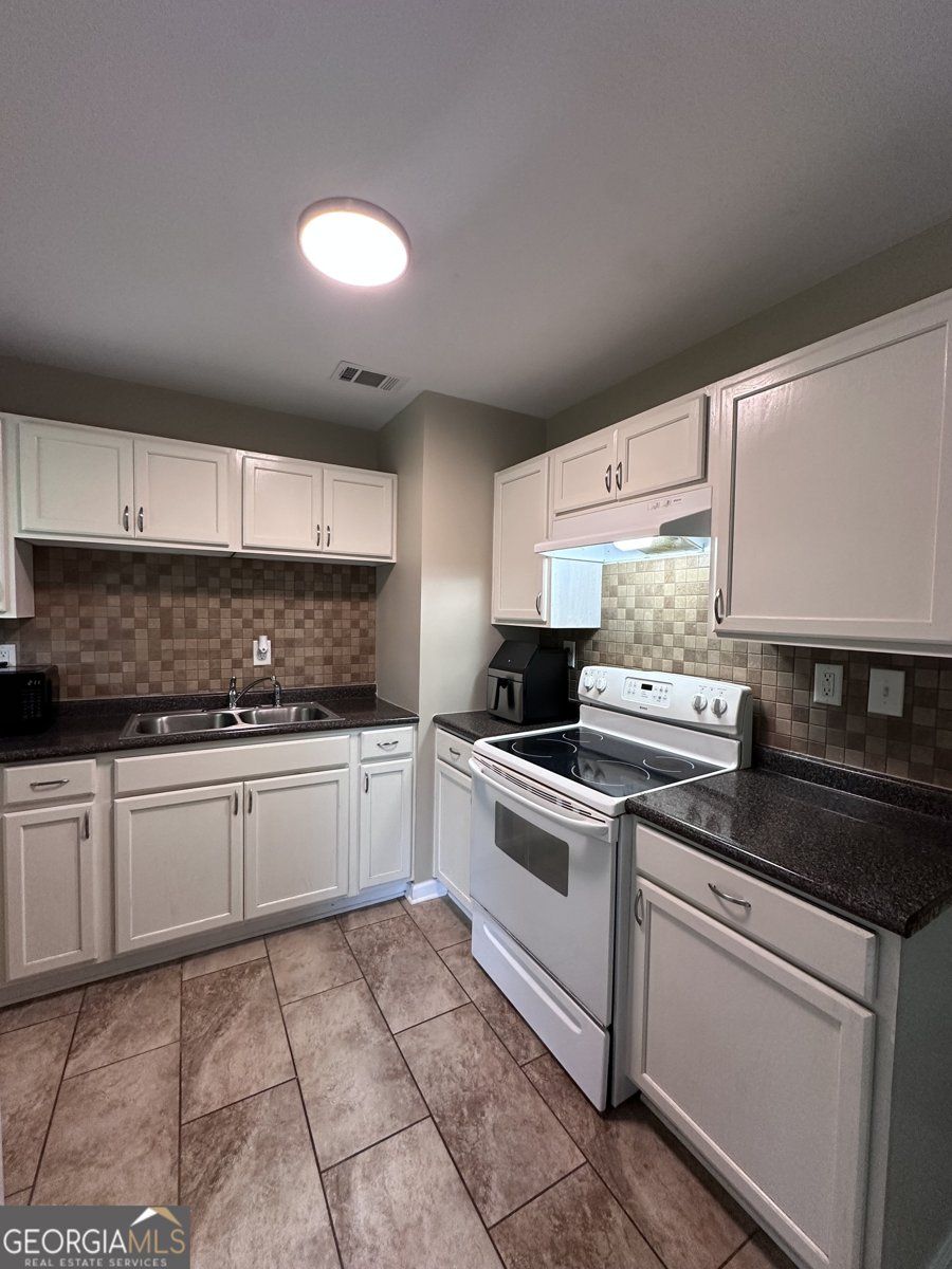 4315 Elkan Avenue Macon - Photo 6