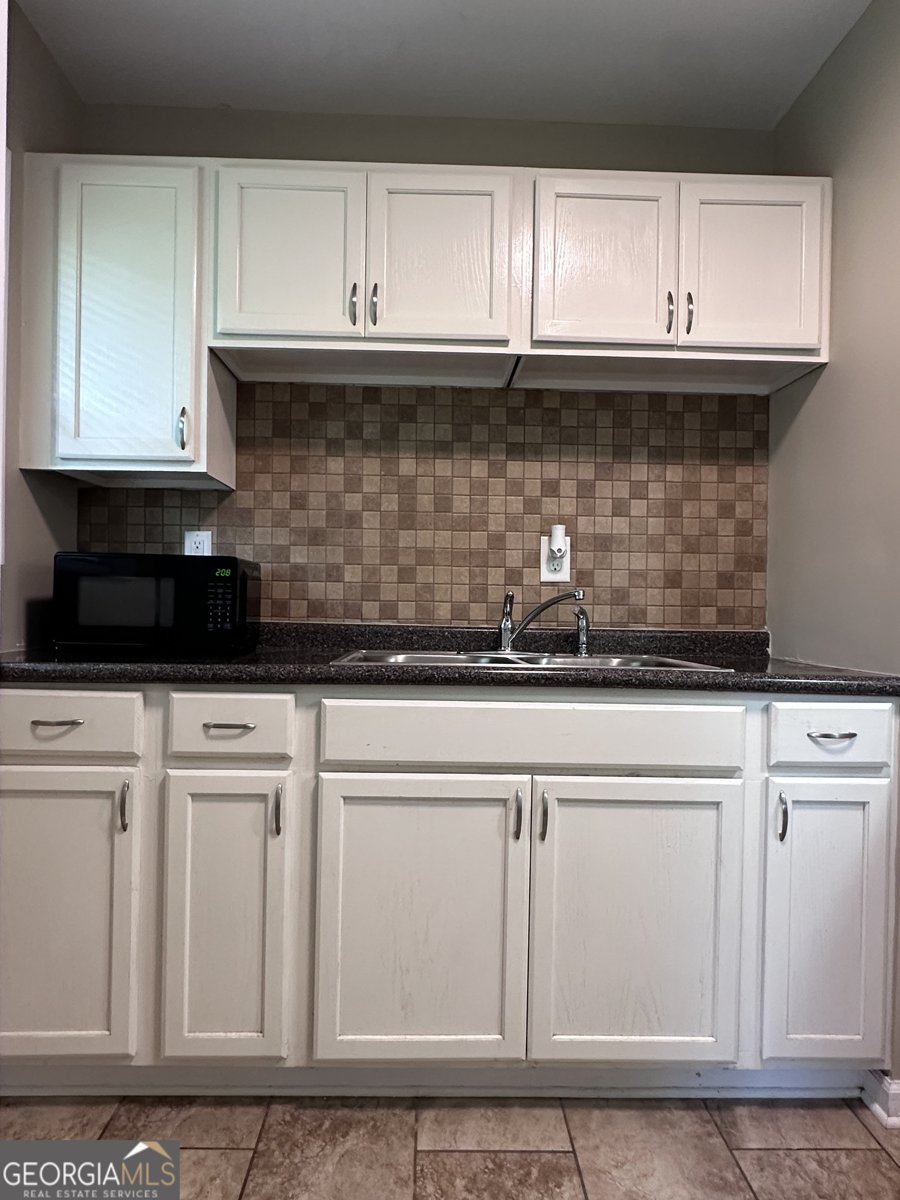 4315 Elkan Avenue Macon - Photo 8