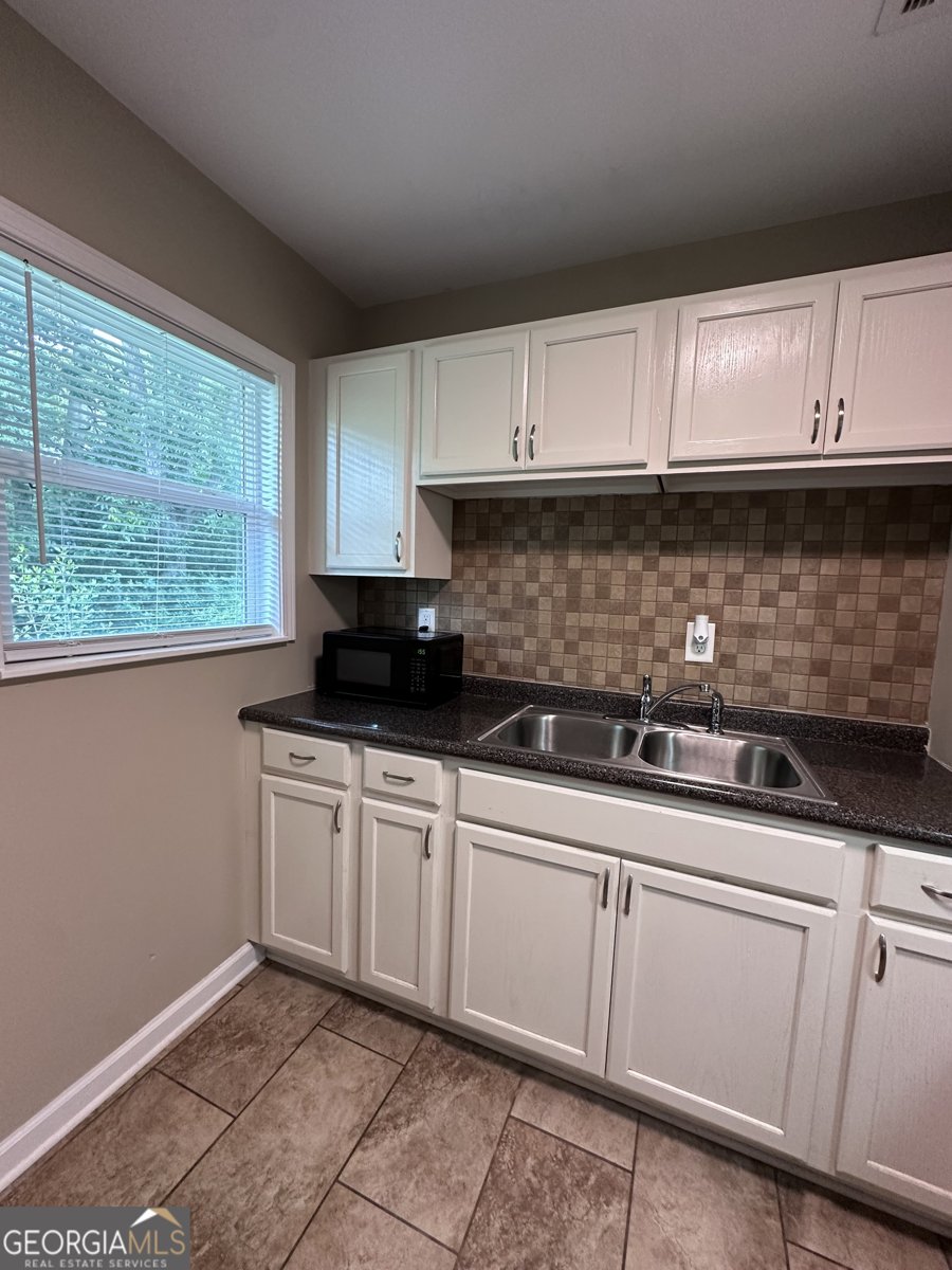 4315 Elkan Avenue Macon - Photo 9