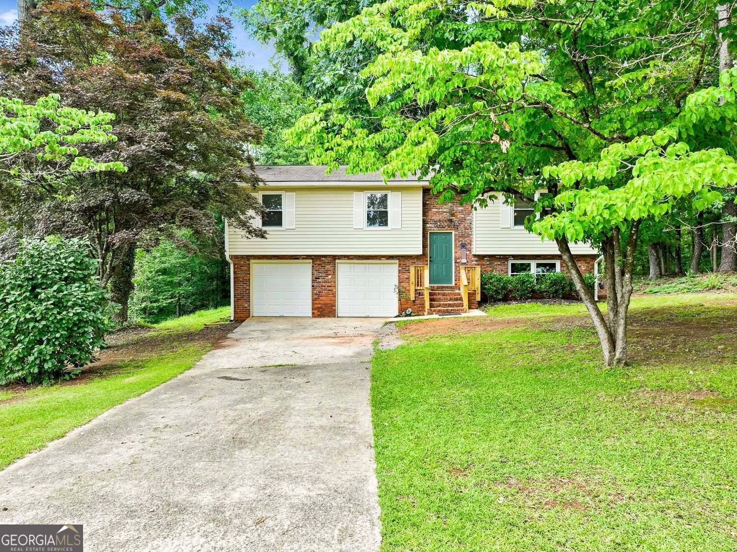8115 Rivertown Road Fairburn - main photo