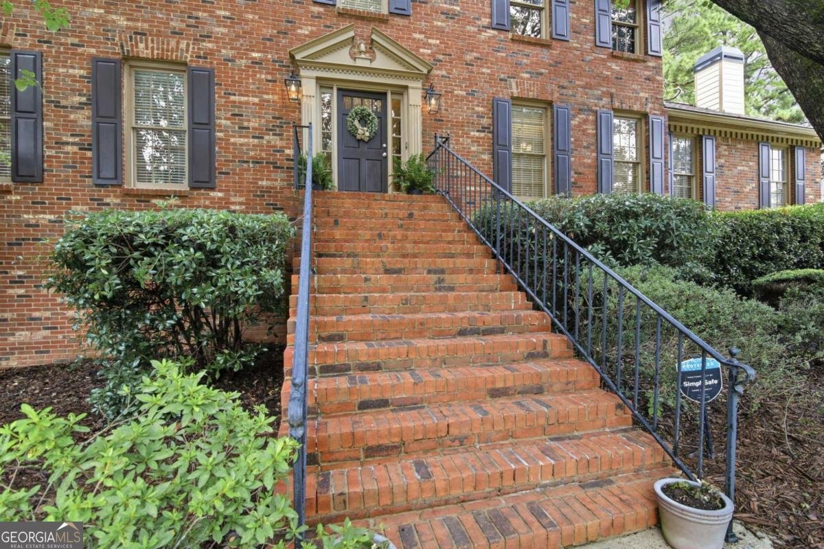 4300 Valleycrest Court Peachtree Corners - Photo 7