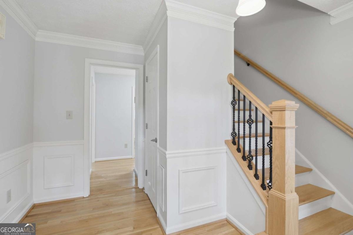 4300 Valleycrest Court Peachtree Corners - Photo 8