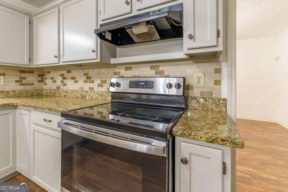 1700 Summit View Way Snellville - Photo 15