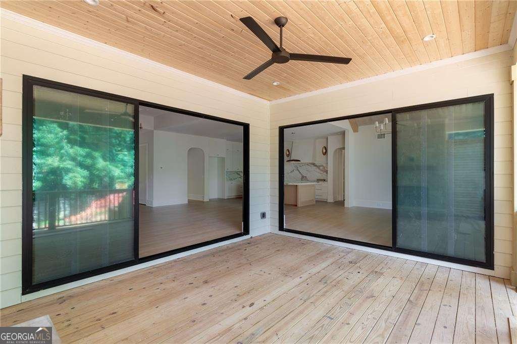 3796 Watkins Place NE Atlanta - Photo 11