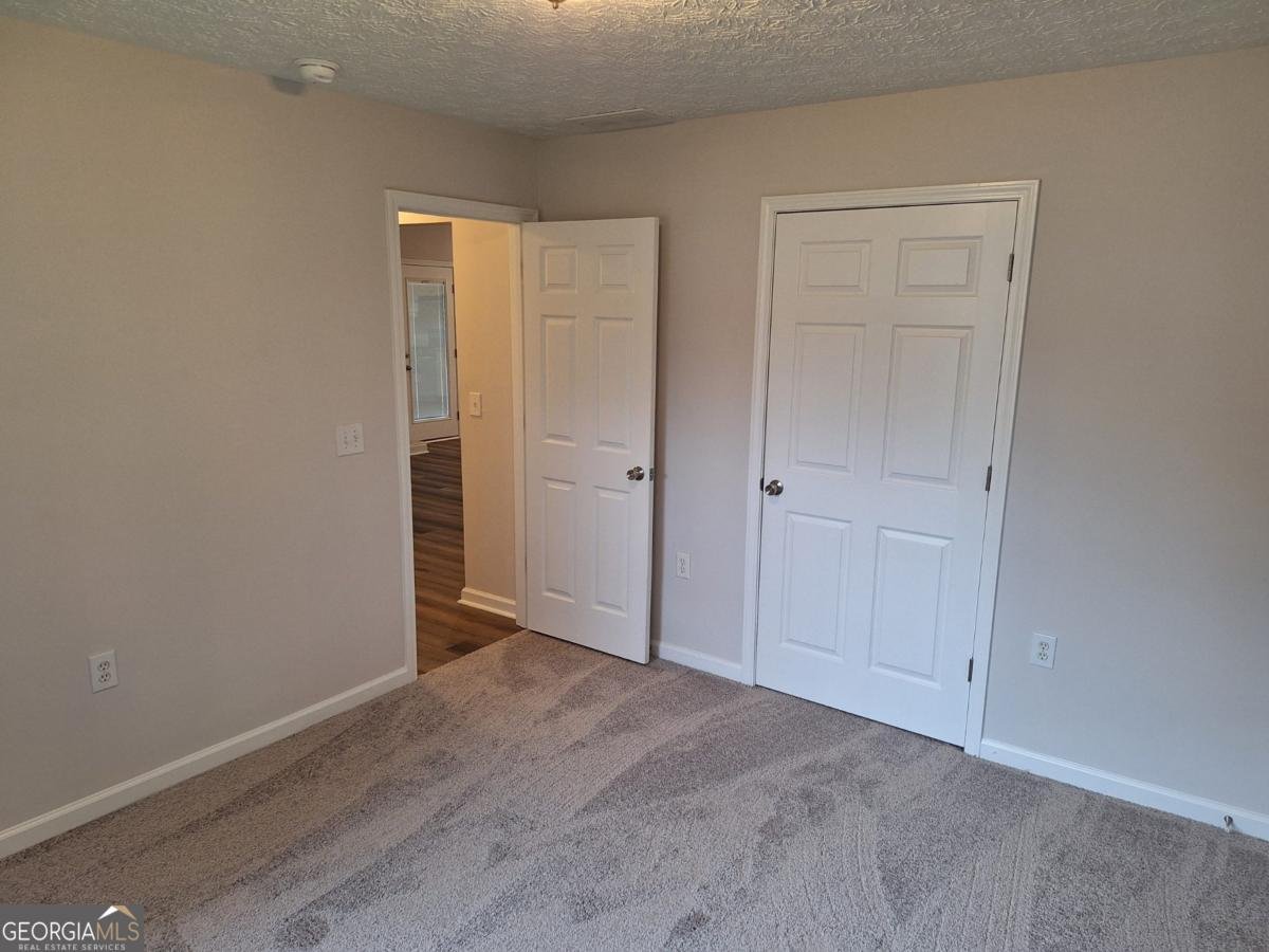 20 Spring Valley Trace Covington - Photo 18