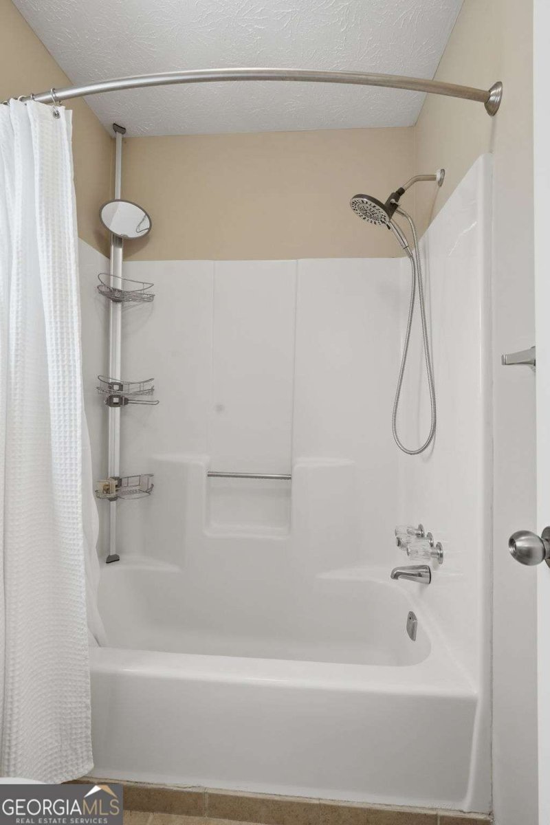 2416 Broward Drive Marietta - Photo 11