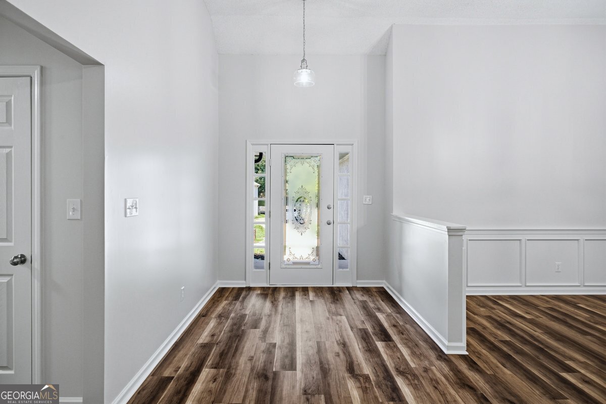 208 Eagle Way Stockbridge - Photo 7