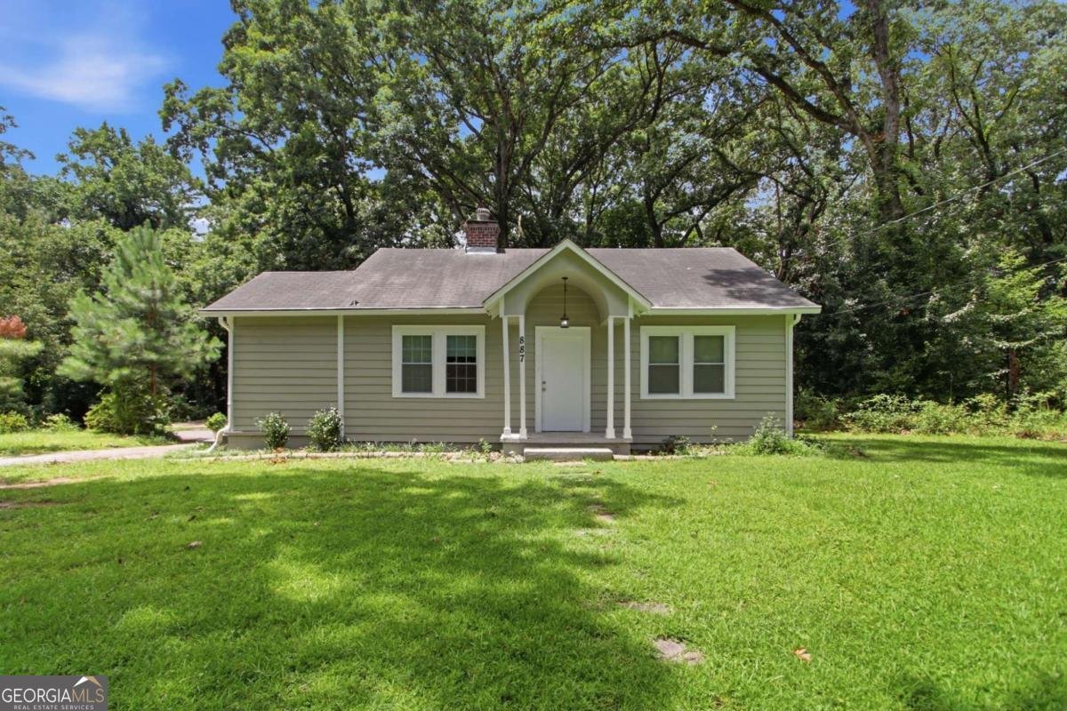 887 Ellis Road Stone Mountain - main photo