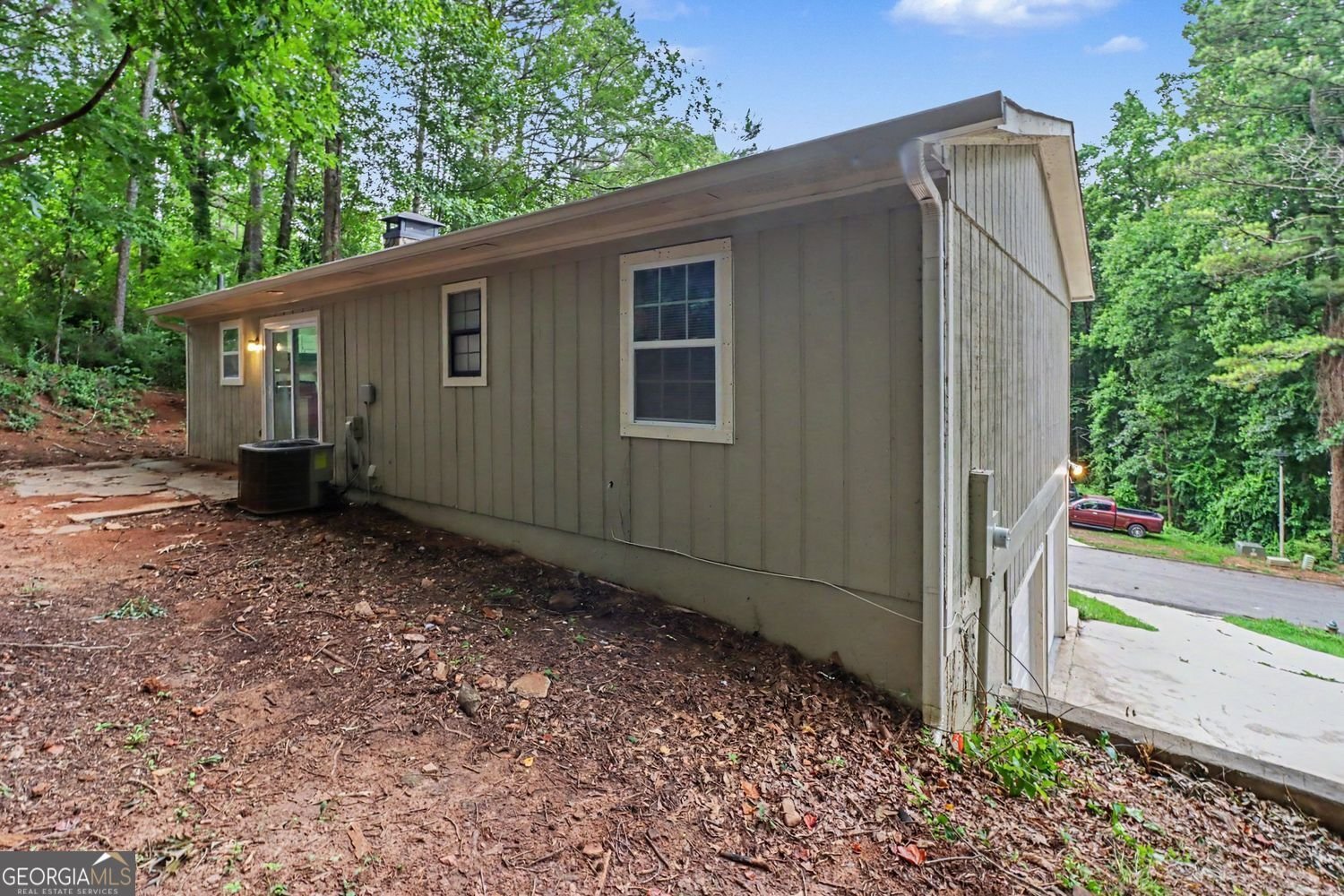 5487 Hall Circle Union City - Photo 16