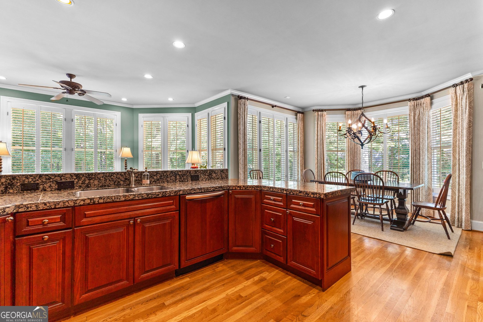 209 River Oaks Drive LaGrange - Photo 15