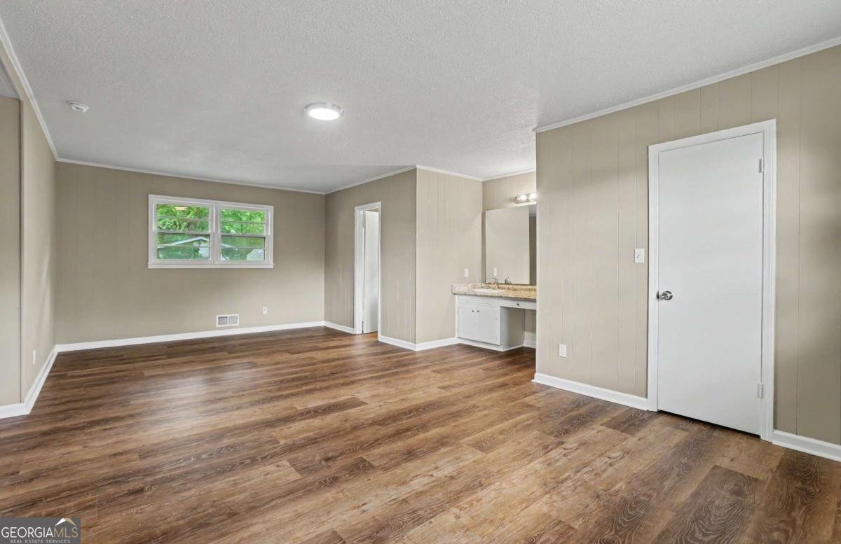 63 Green Street Royston - Photo 15