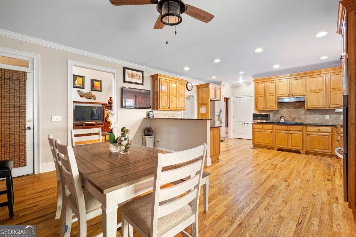 321 River Green Avenue Canton - Photo 26