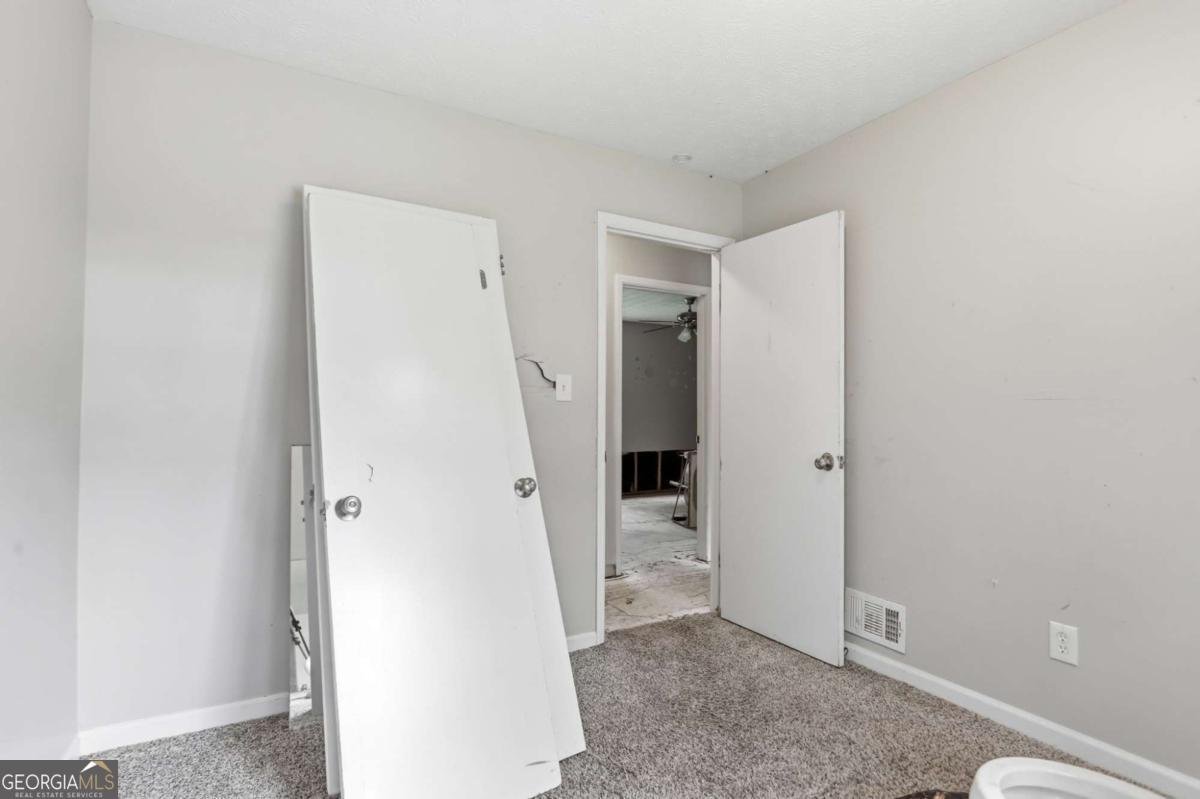 5516 Liberty Road Union City - Photo 18