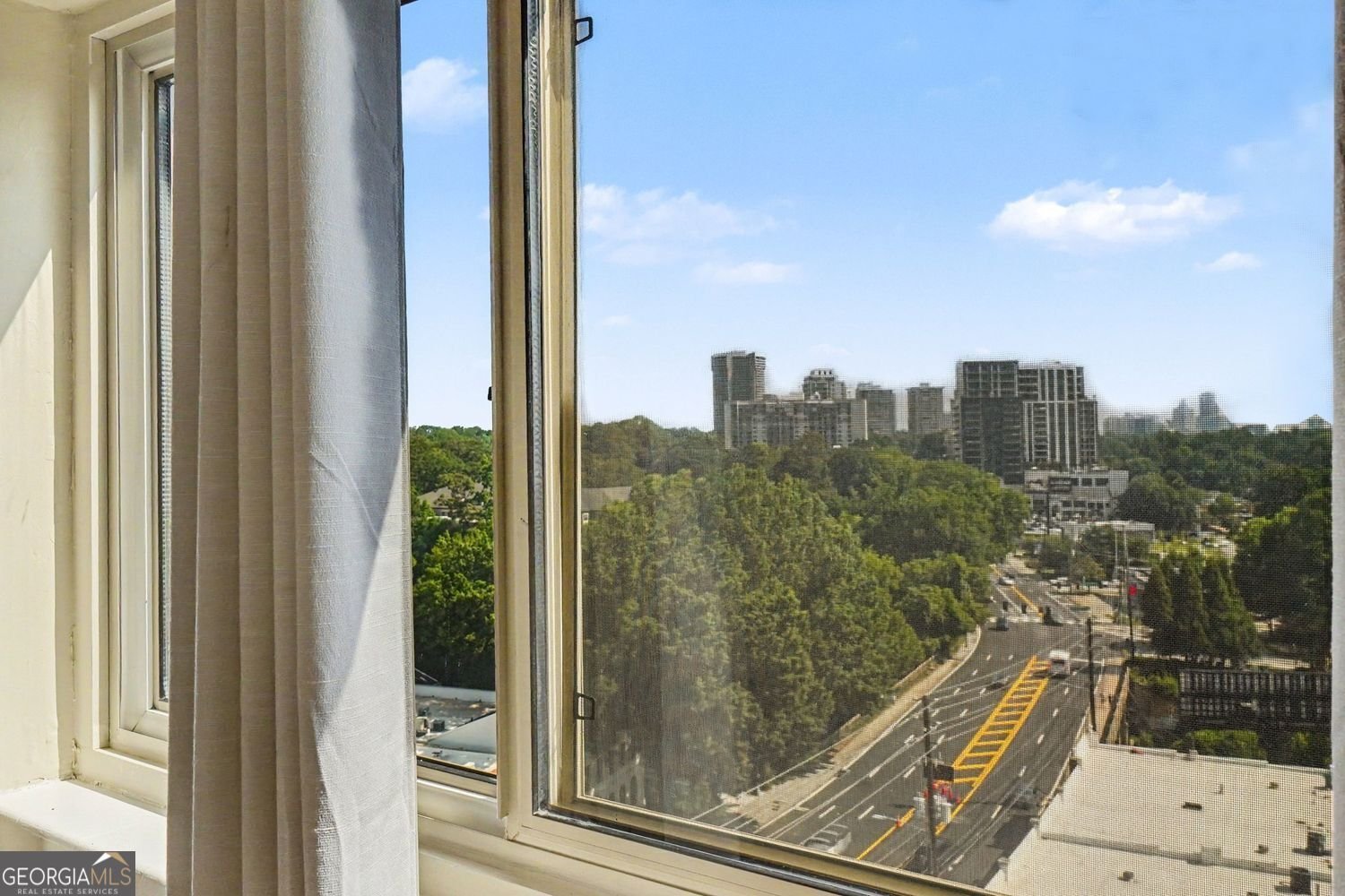 2285 Peachtree Road Atlanta - Photo 17