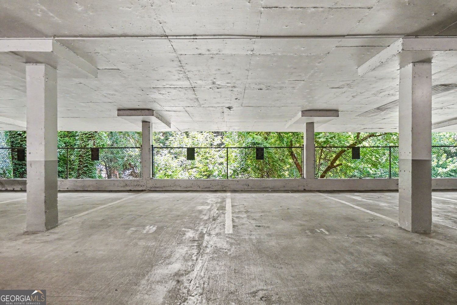 2285 Peachtree Road Atlanta - Photo 26