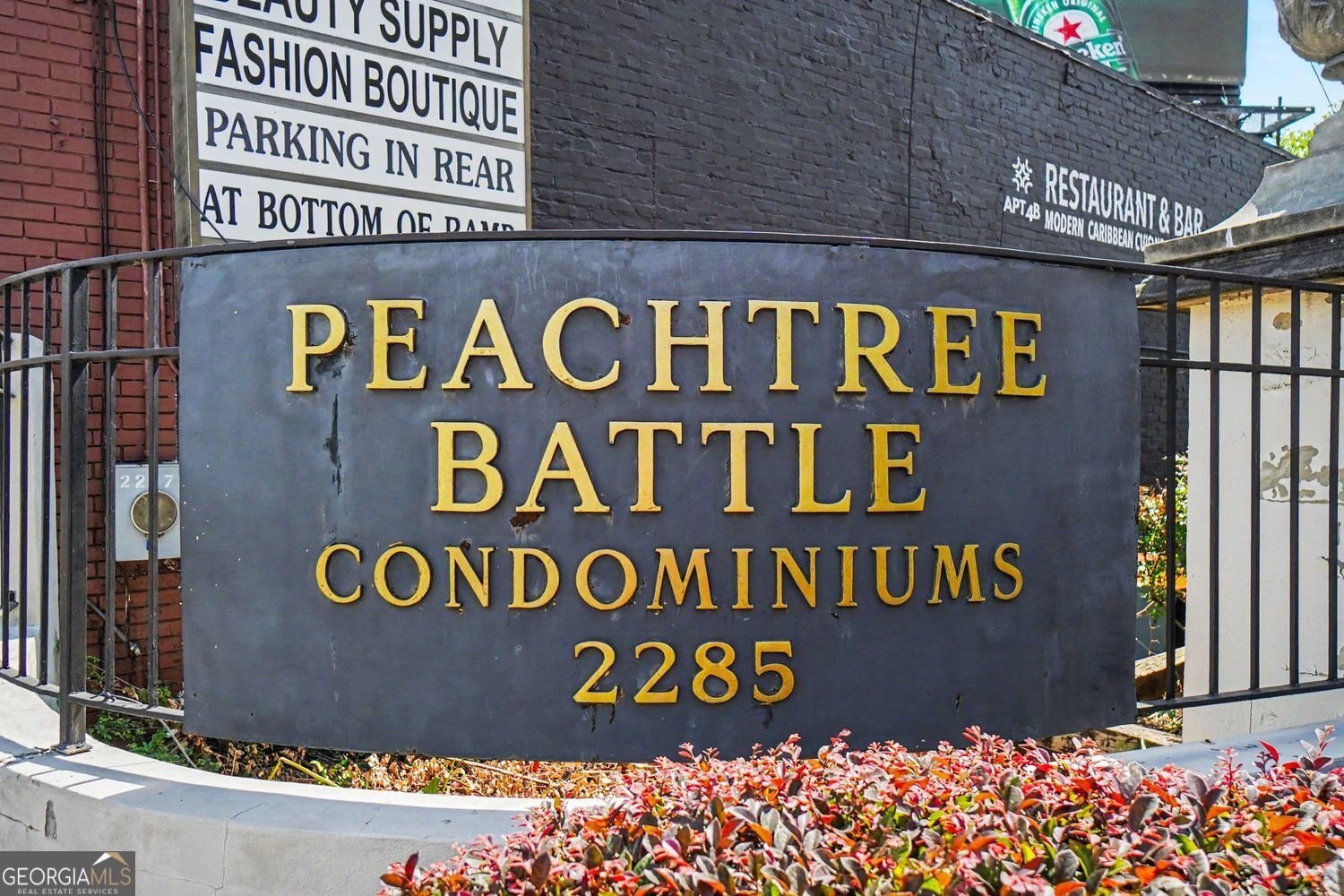 2285 Peachtree Road Atlanta - Photo 28